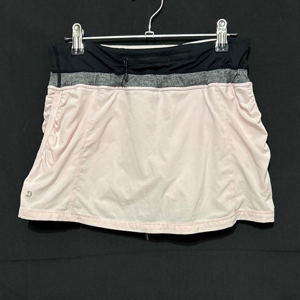 Lululemon Pink Athletic Skort Size 4 Tennis Running Skirt with Liner CA35801 - Picture 4 of 11